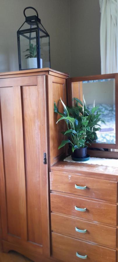 تاومارونوي Earthsounds Country Cottage المظهر الخارجي الصورة